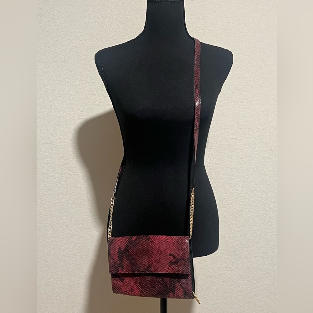 Nordstrom Maroon Snake-Embossed Crossbody Bag with Chain Strap